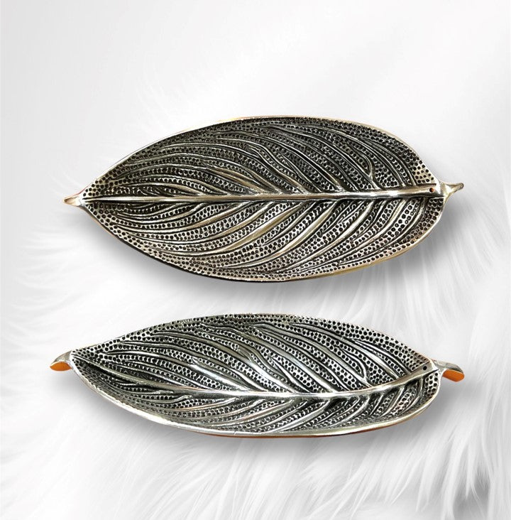 Leaf Metal Incense Holder - Curved